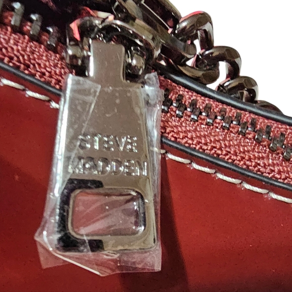 STEVE MADDEN Bmikas Glossy Bloodstone Shoulder Bag - Picture 8 of 9